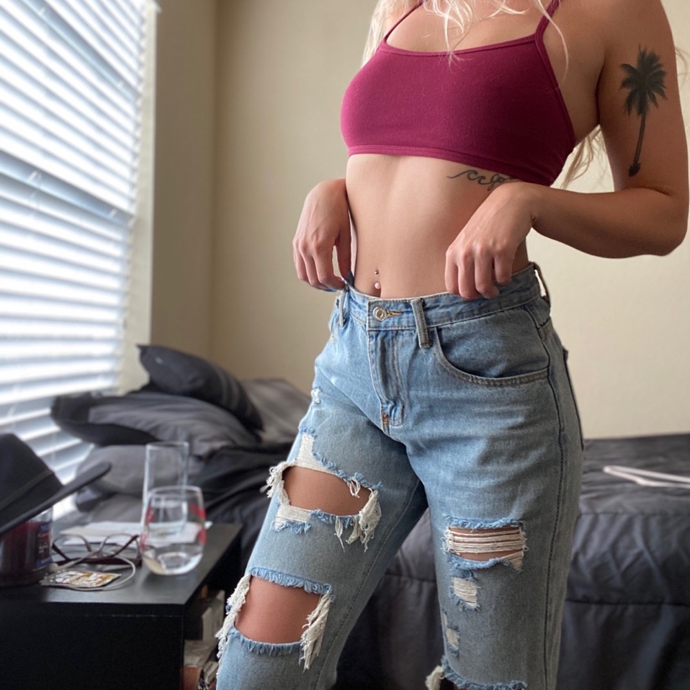 ripped mom jeans, only worn once!